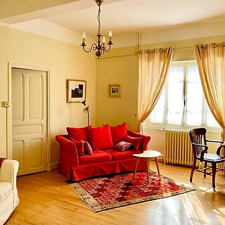 Couette-café Le Petit Cochon 3*