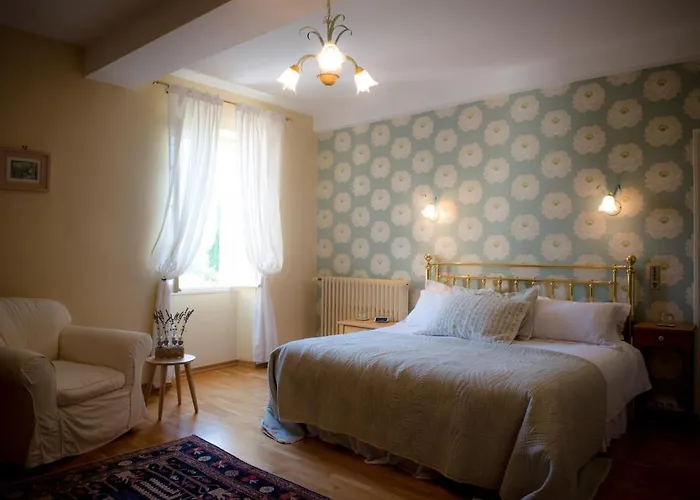 Le Petit Cochon Bed & Breakfast Valence-sur-Baïse