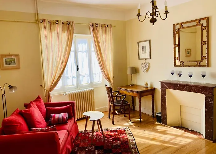 Le Petit Cochon Bed & Breakfast 3*